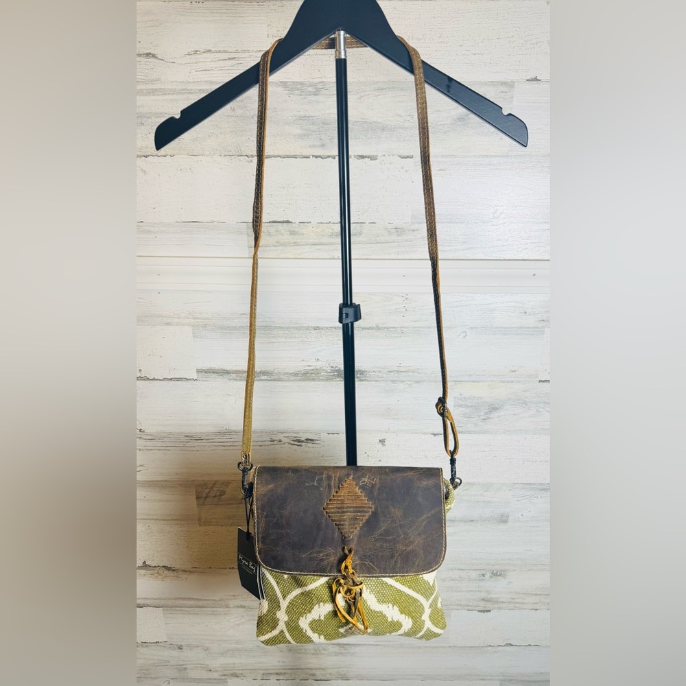 NWT Myra Crossbody Purse Bag Canvas and Leather Crossbody Bag Purse